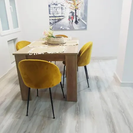 Megano, A Estrenar En La Ruta Vinos. Junto A Estanciones. *