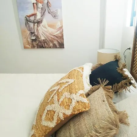 Megano, A Estrenar En La Ruta Vinos. Junto A Estanciones.